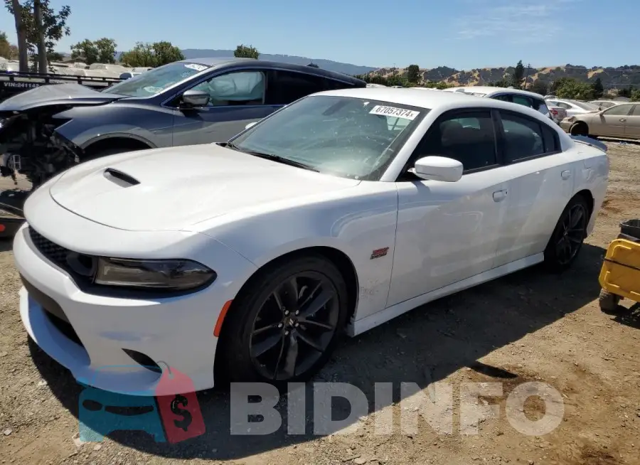 2C3CDXGJXKH756835 Photo# 1