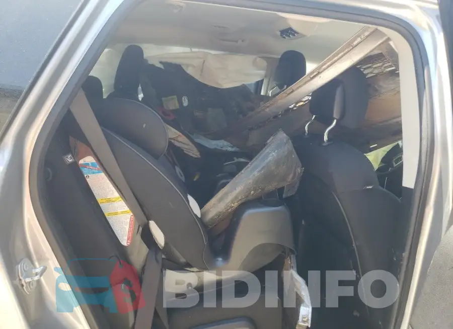 3C4PDCAB6LT201705 Photo# 10
