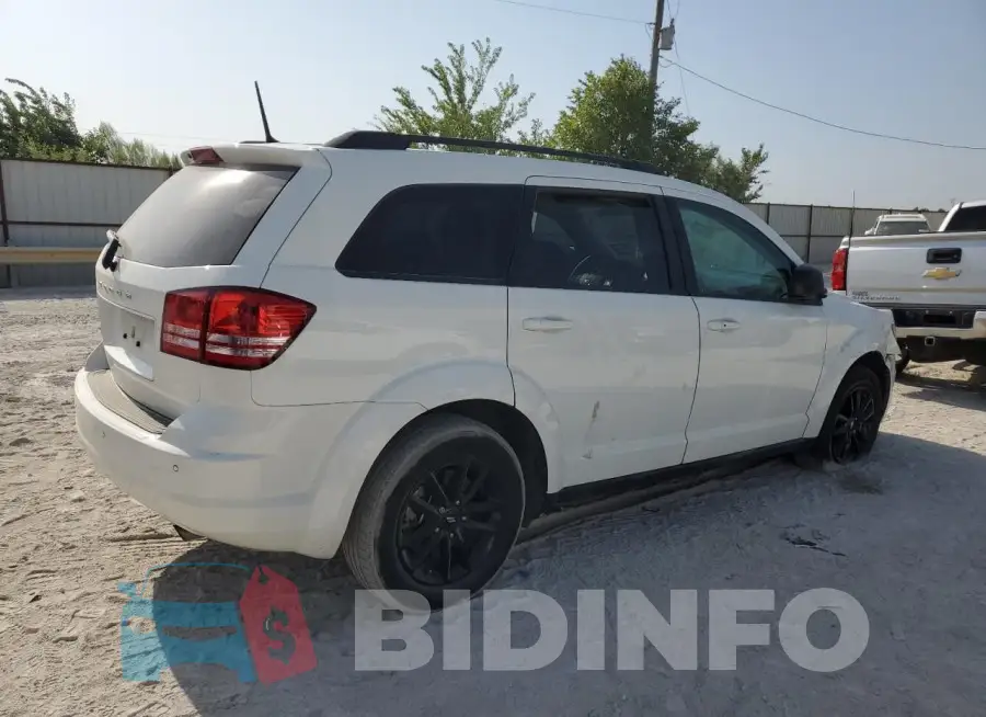 3C4PDCAB9LT261333 Photo# 3