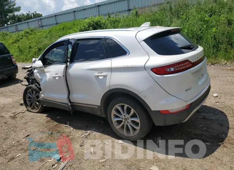 5LMCJ2D92GUJ15306 Photo# 2