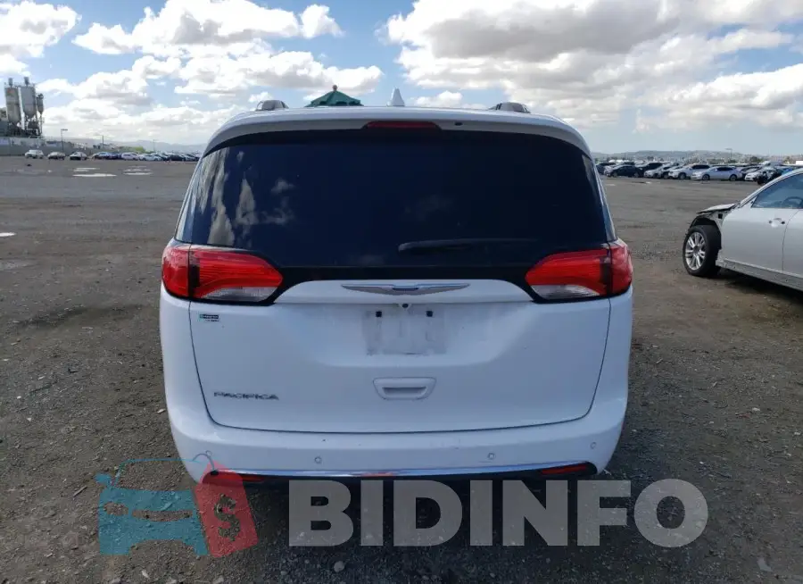 2C4RC1BG1LR157304 Photo# 6