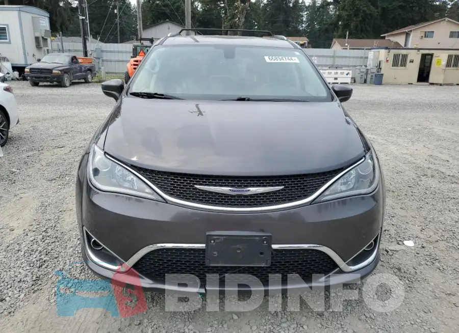 2C4RC1BGXLR182119 Photo# 5