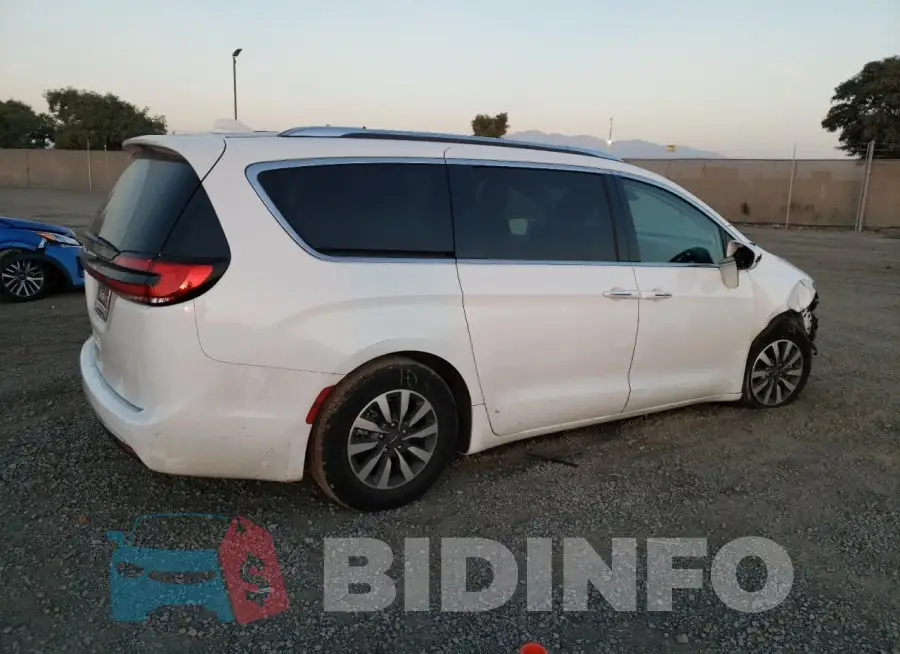 2C4RC1BGXMR525982 Photo# 3