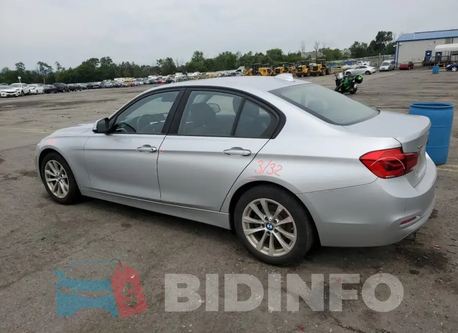 WBA8E5G5XGNU20443 Photo# 2