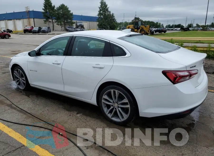 1G1ZD5ST2NF145036 Photo# 2