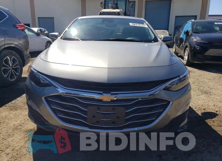 1G1ZD5ST8PF210720 Photo# 5