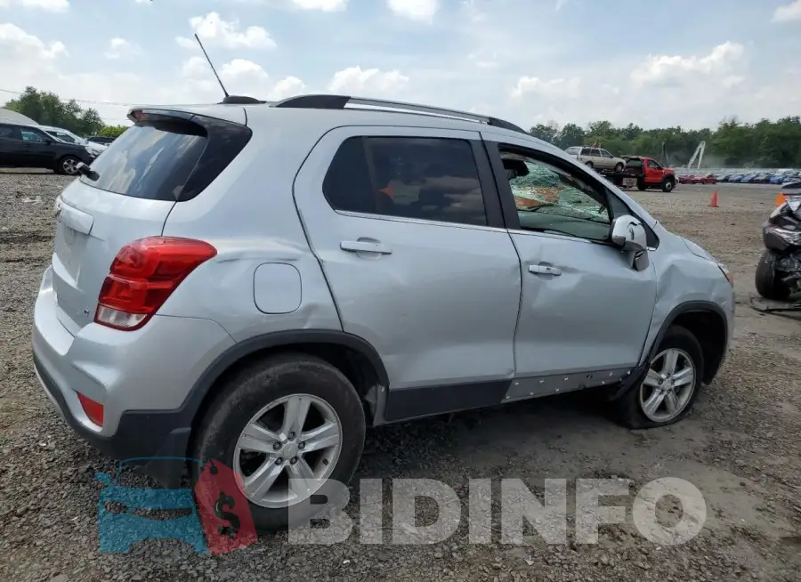 3GNCJPSB9LL212914 Photo# 3