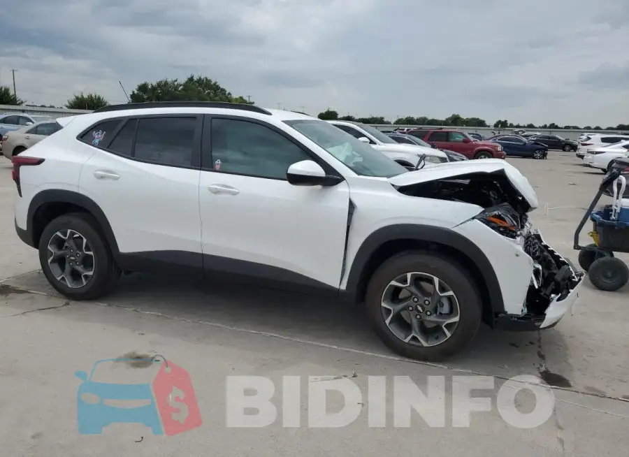 KL77LHE26RC222694 Photo# 4