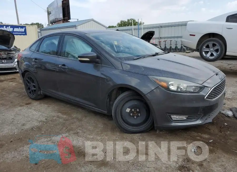 1FADP3F24GL311825 Photo# 4