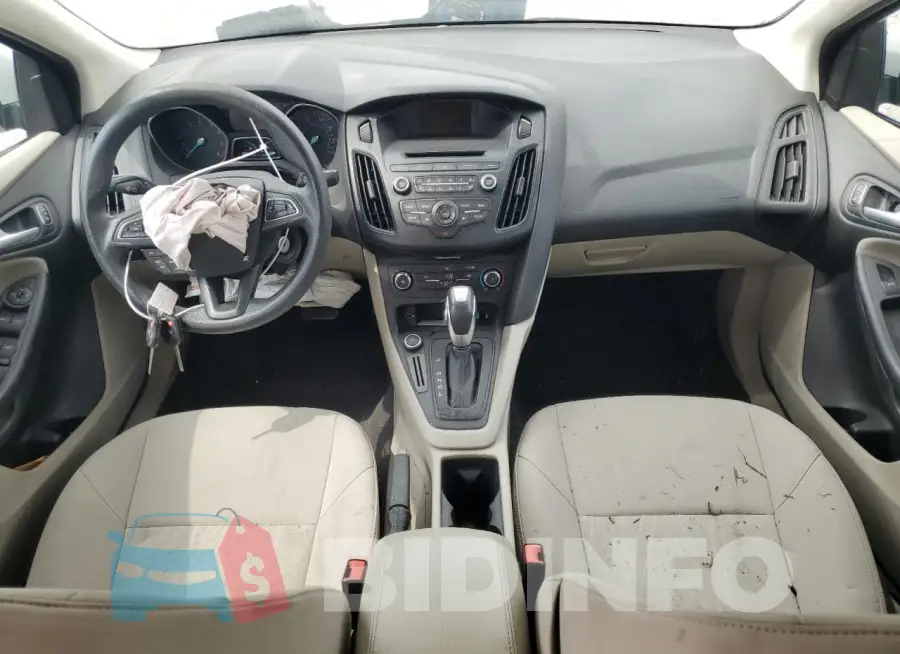1FADP3F26FL330391 Photo# 8