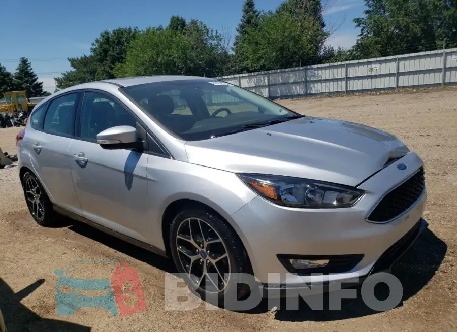 1FADP3M27HL275634 Photo# 4