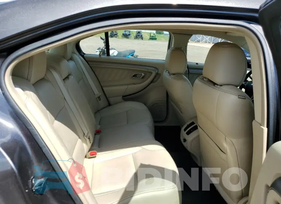 1FAHP2E81FG132232 Photo# 10