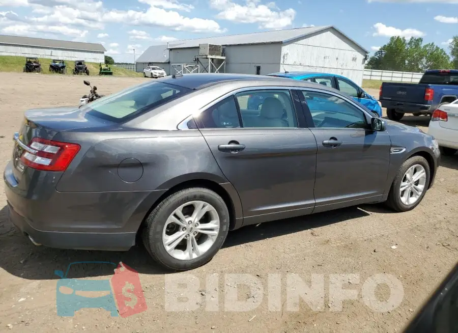 1FAHP2E81FG132232 Photo# 3