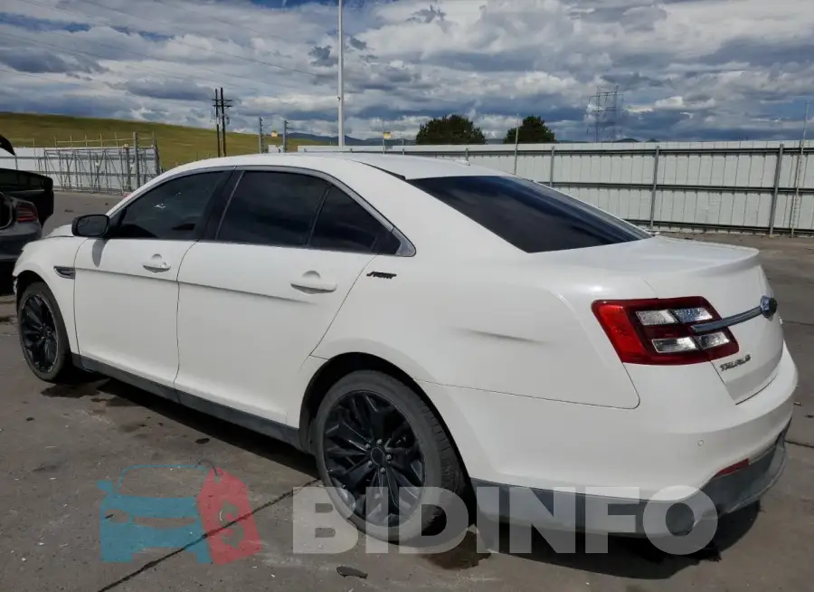 1FAHP2F88FG102854 Photo# 2