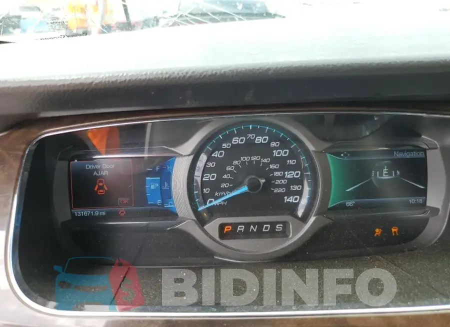 1FAHP2F88FG102854 Photo# 9