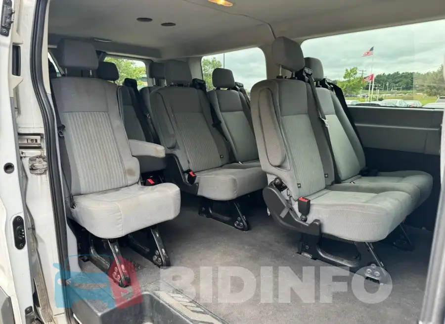 1FMZK1YM4GKB12180 Photo# 6