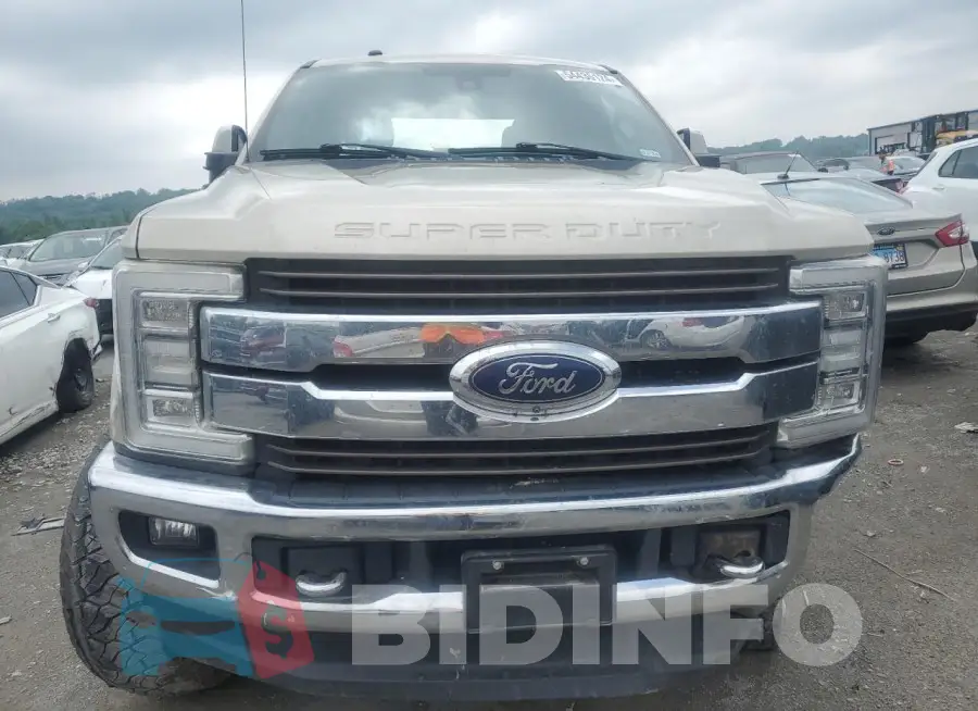 1FT7W2BT5HEF46615 Photo# 5