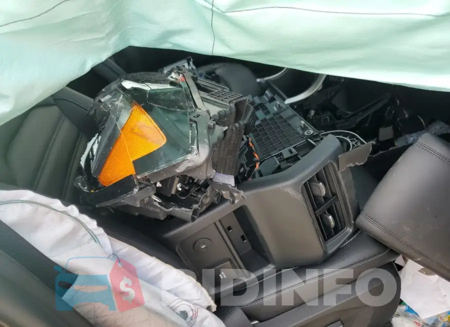 2FMPK4J92RBA40679 Photo# 12