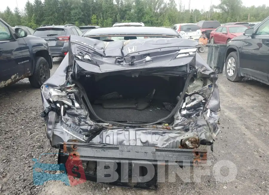 19XFB2F5XFE702474 Photo# 6