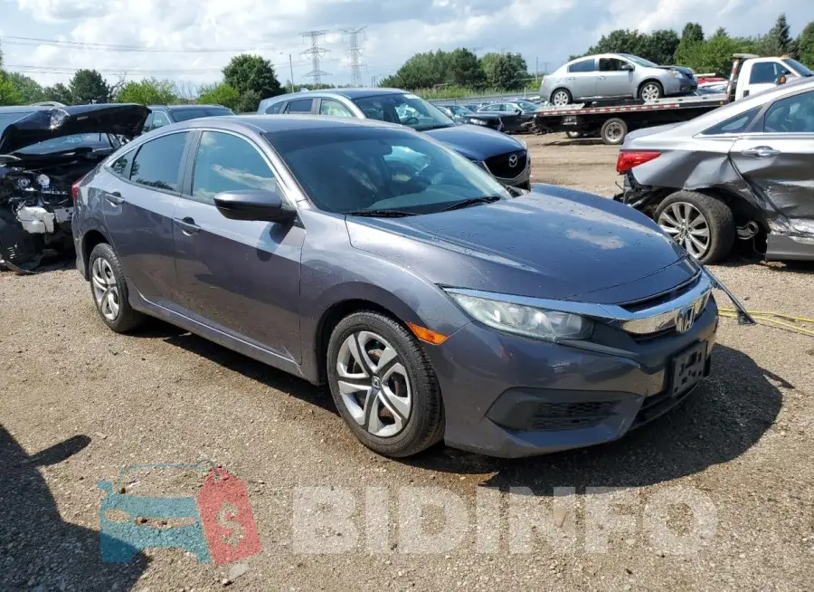 19XFC2F50GE018984 Photo# 4