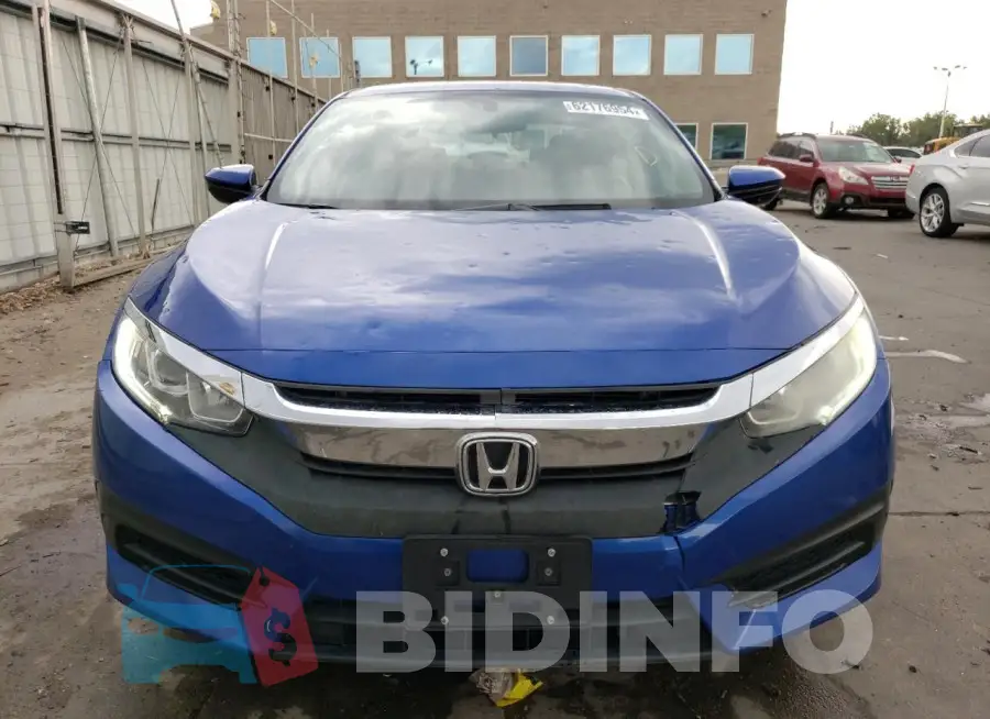 19XFC2F53GE228091 Photo# 5
