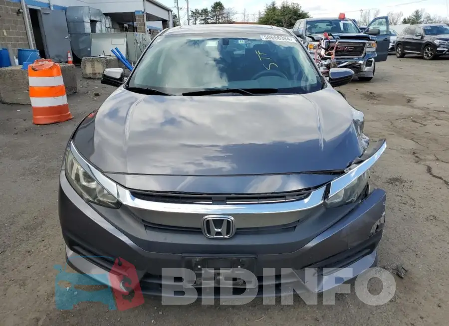 19XFC2F73GE205945 Photo# 5