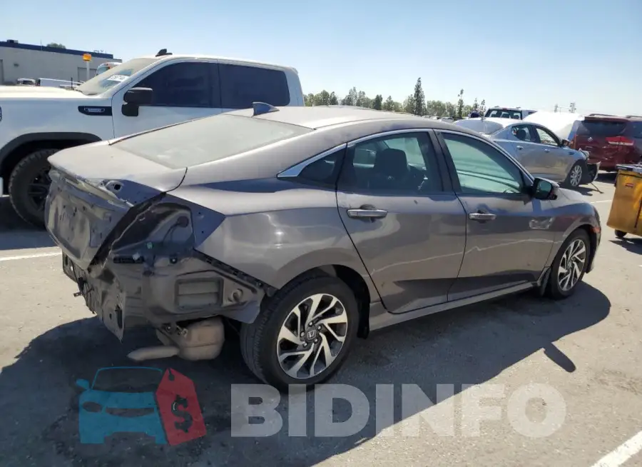 19XFC2F76HE213118 Photo# 3