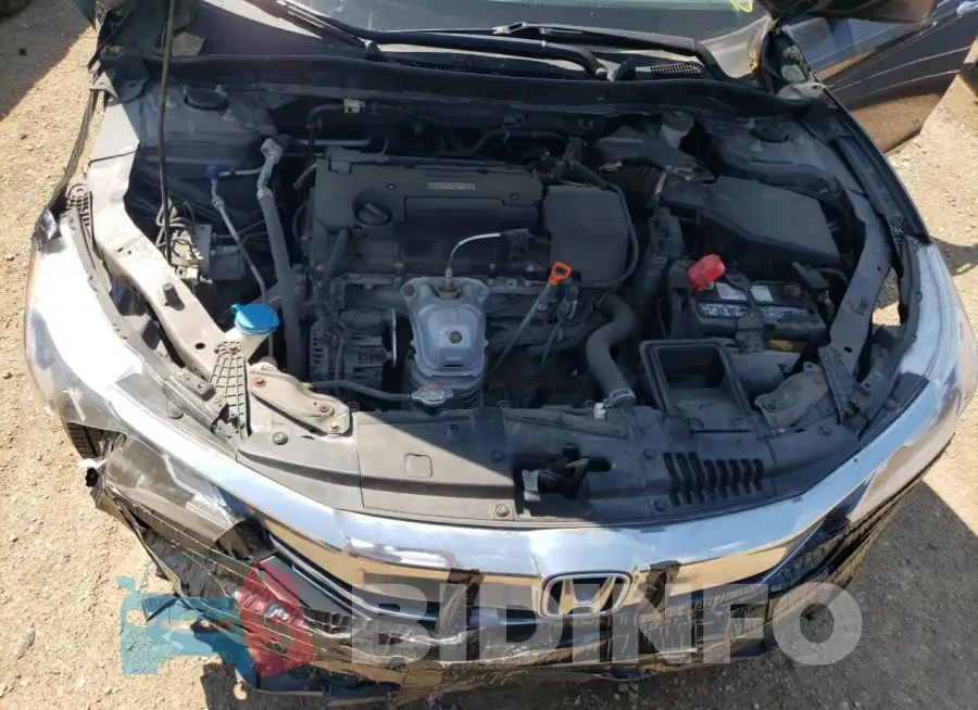 1HGCR2F36HA241245 Photo# 11