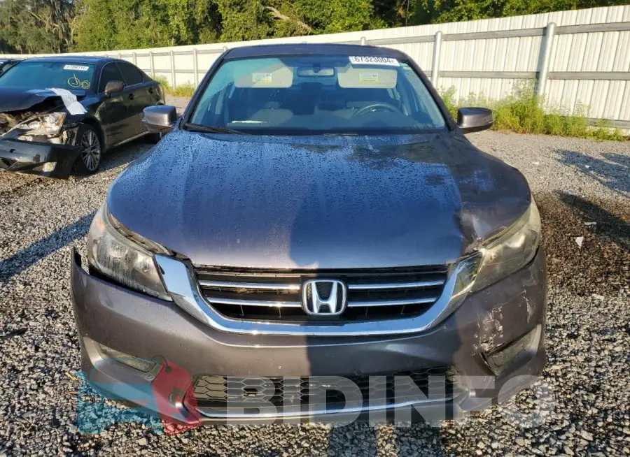 1HGCR2F74FA226243 Photo# 5