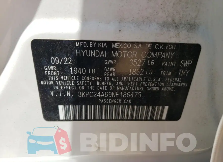 3KPC24A69NE186475 Photo# 12