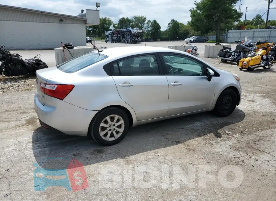 KNADM4A32G6642522 Photo# 3