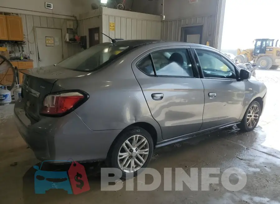 ML32FUFJ8NHF01067 Photo# 3