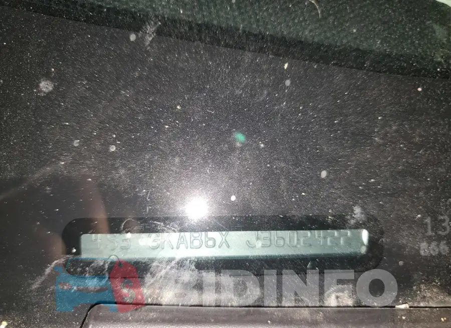 4S3GKAB6XJ3602422 Photo# 12