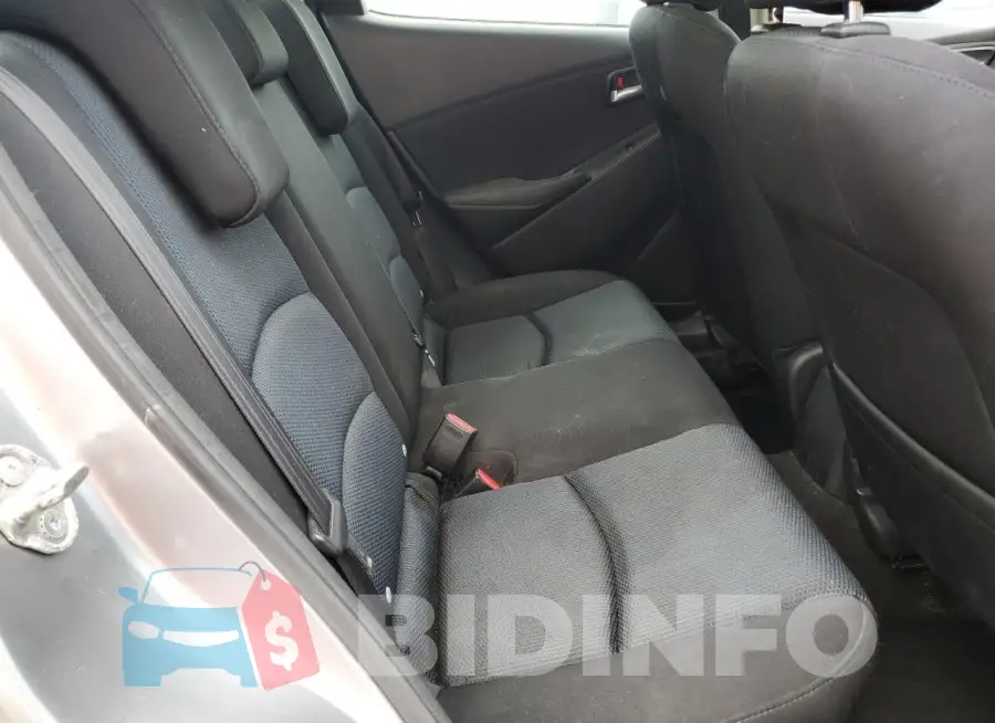 3MYDLBZV4GY106195 Photo# 10