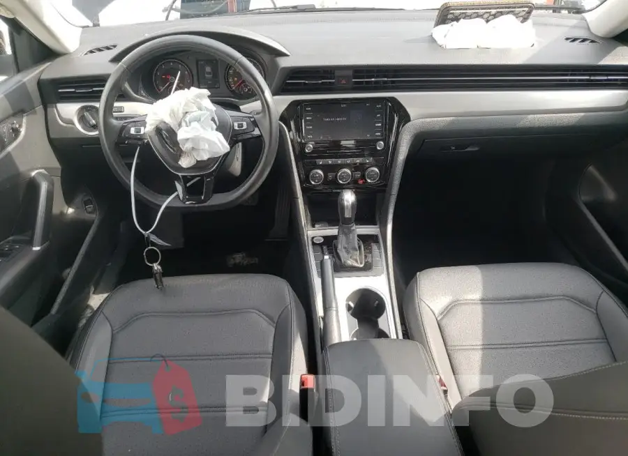1VWSA7A32NC008692 Photo# 8