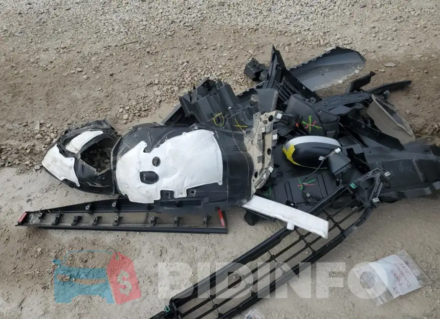 JN8BT3BA9PW429883 Photo# 13