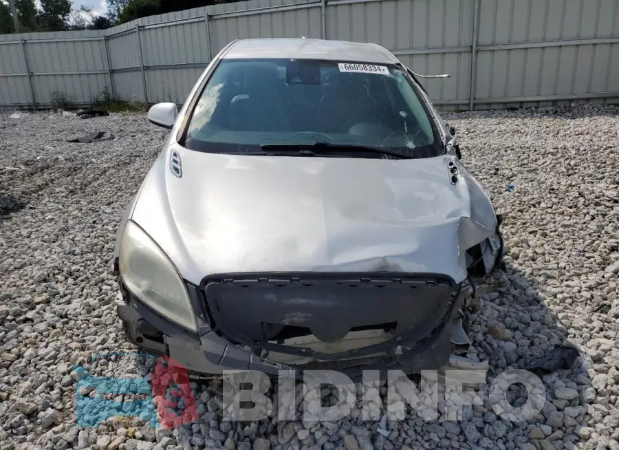 1G4PR5SK5F4106604 Photo# 5