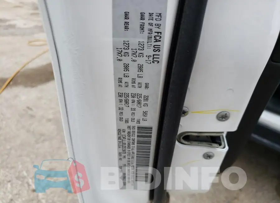 1C4PJLLB5JD519078 Photo# 14