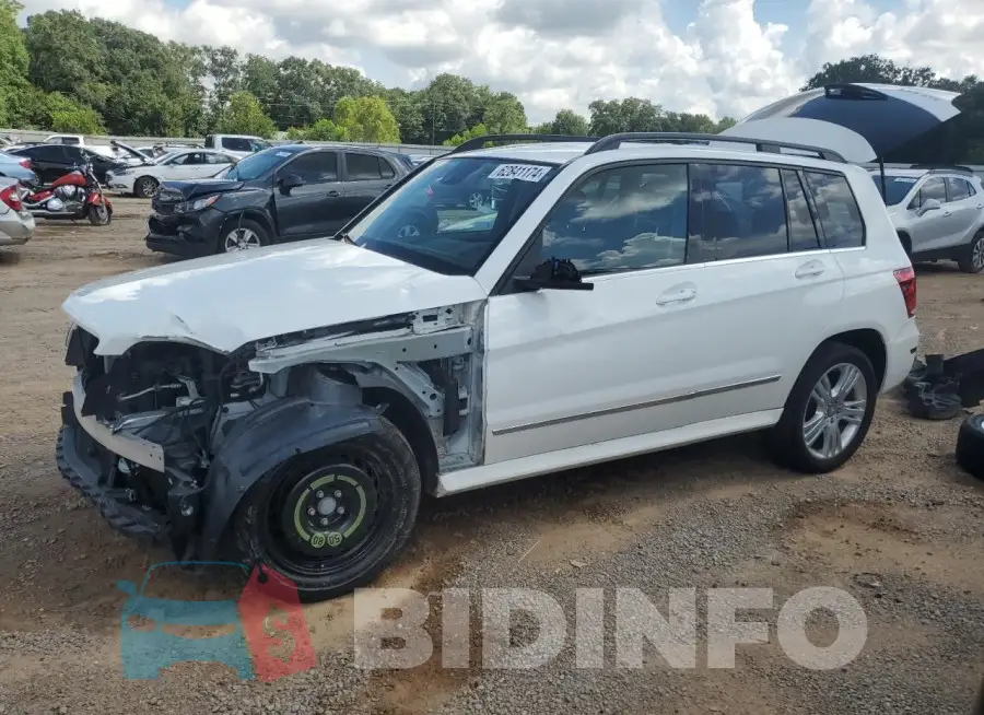 WDCGG5HB9FG378972 Photo# 1