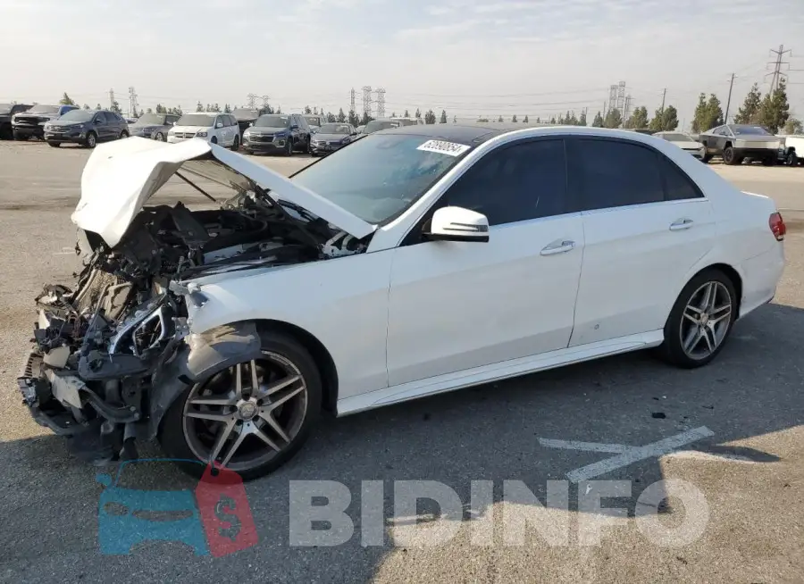 WDDHF6HB5FB149419 Photo# 1