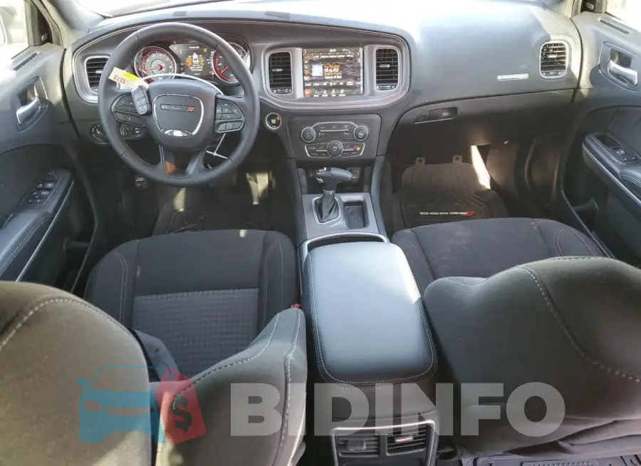 2C3CDXBG3PH640024 Photo# 8