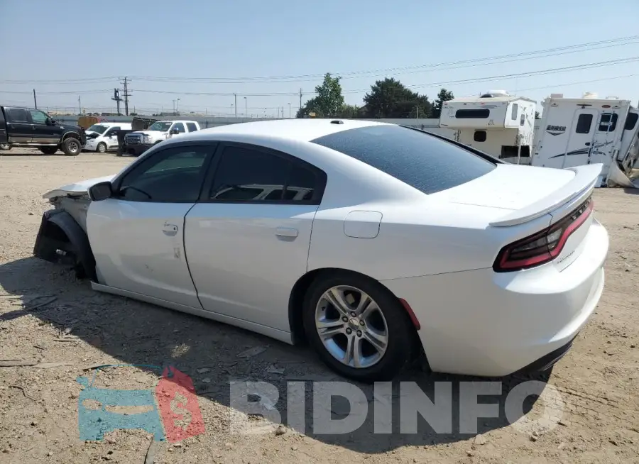 2C3CDXBG8FH861889 Photo# 2