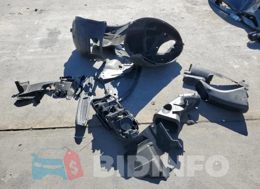 2C3CDXGJ8PH598146 Photo# 12