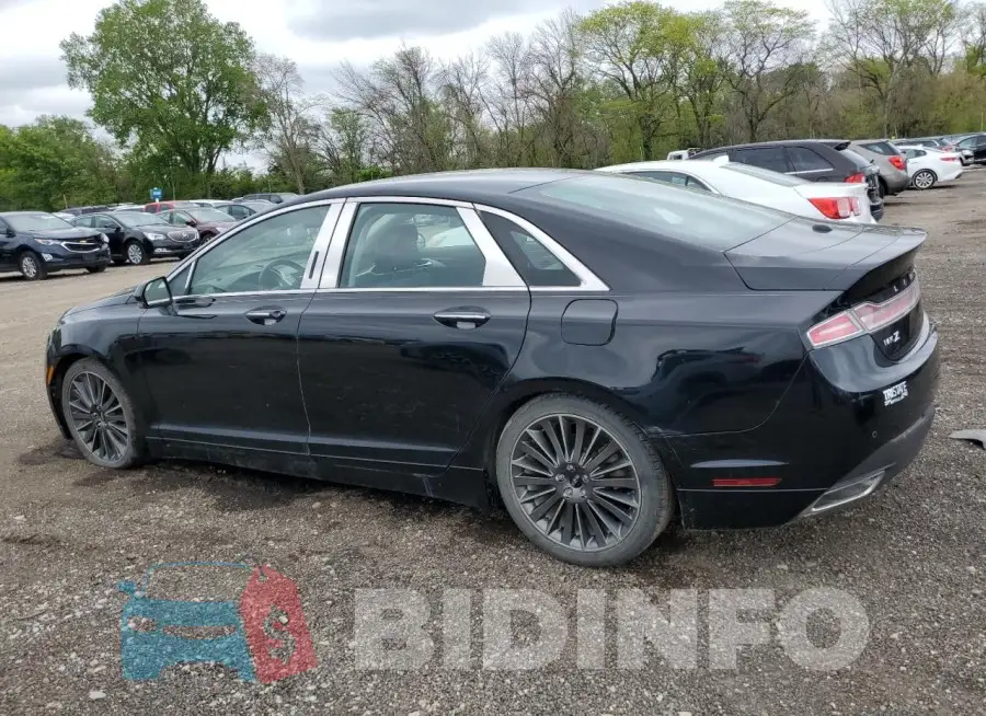 3LN6L2LU2GR600147 Photo# 2