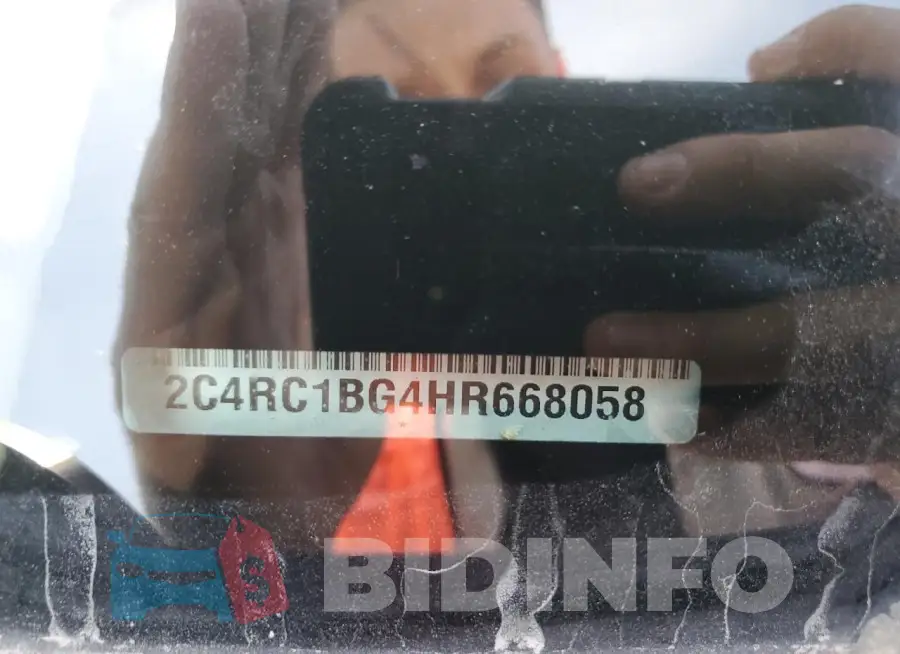 2C4RC1BG4HR668058 Photo# 14