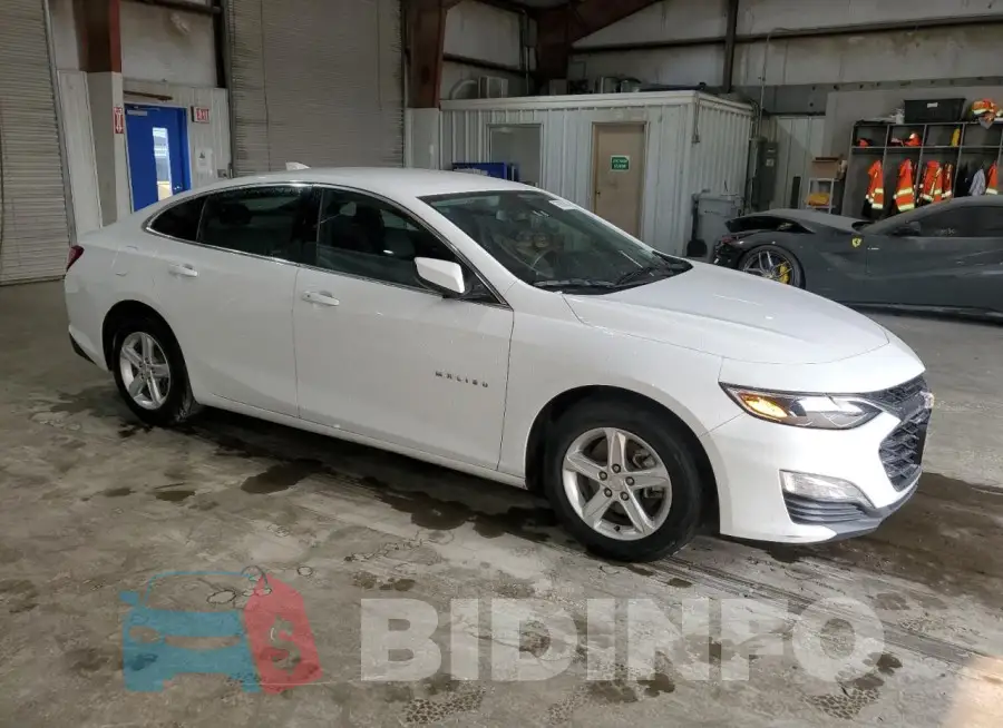 1G1ZD5ST6NF151552 Photo# 4