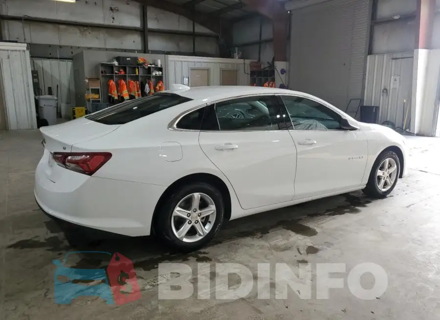 1G1ZD5ST6NF151552 Photo# 3