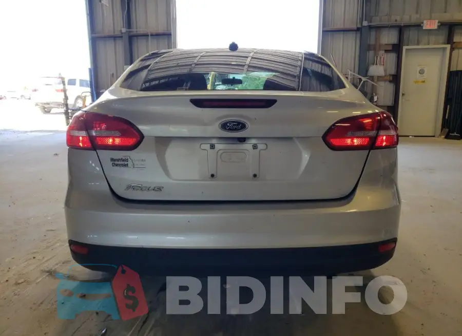 1FADP3E2XHL221257 Photo# 6