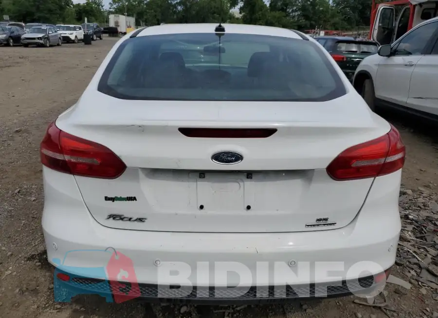 1FADP3F28GL300763 Photo# 6