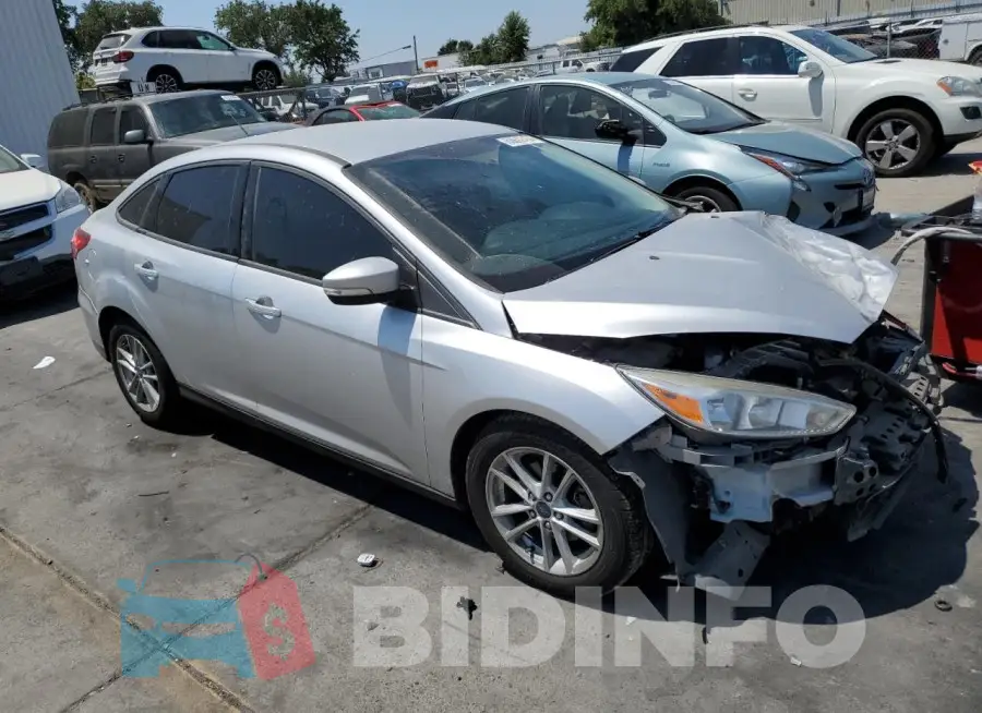 1FADP3F29HL325012 Photo# 4